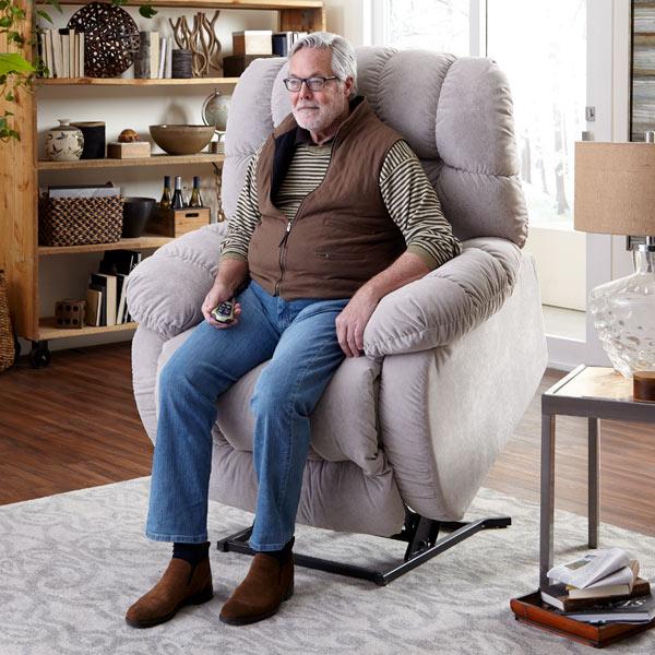 Best Home Furnishings Roscoe Fabric Lift Chair 9B21 23123C IMAGE 5