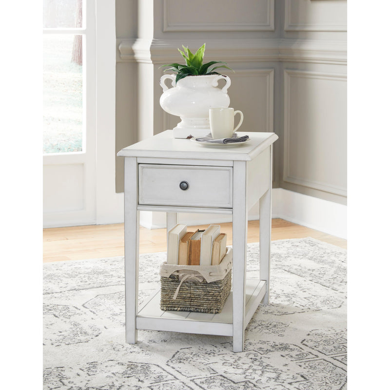 Signature Design by Ashley Kanwyn End Table T937-3 IMAGE 7